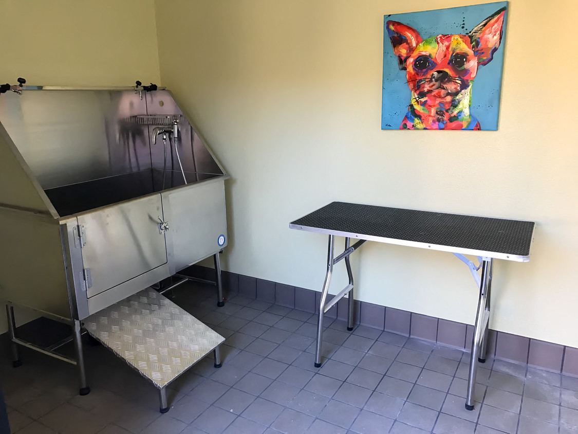 at Monaco Lakes Apt, Denver, CO, 80222